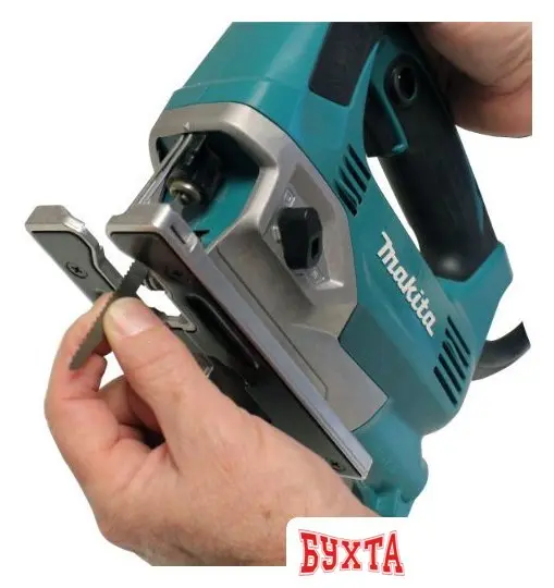 Электролобзик Makita JV0600K