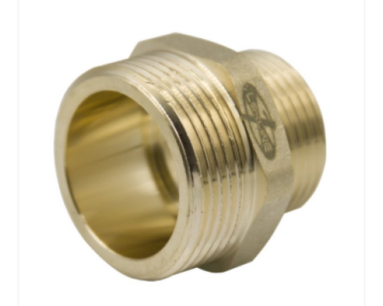 Ниппель переходной 1 1/4'' - 1/2'' нар/нар ЛАТ LEXLINE 32-15, стр. ввоза Россия