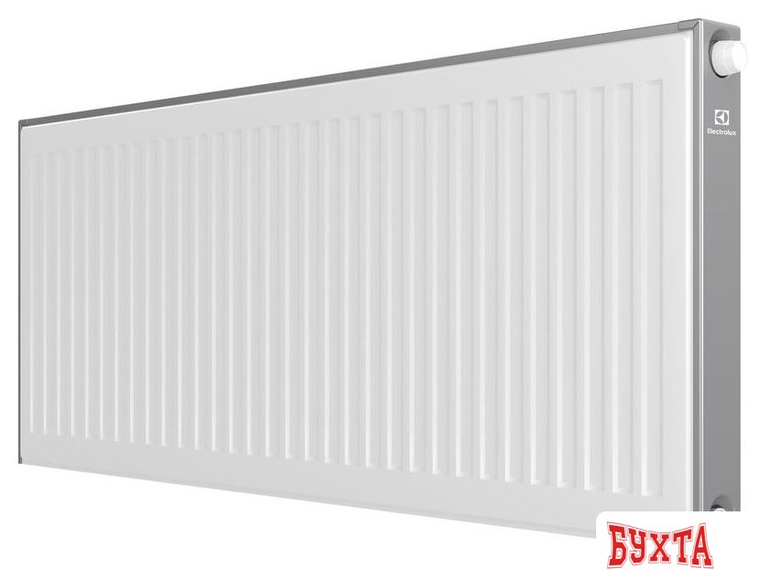Стальной панельный радиатор Electrolux Ventil Compact VC22-500-1200 (RAL9016)