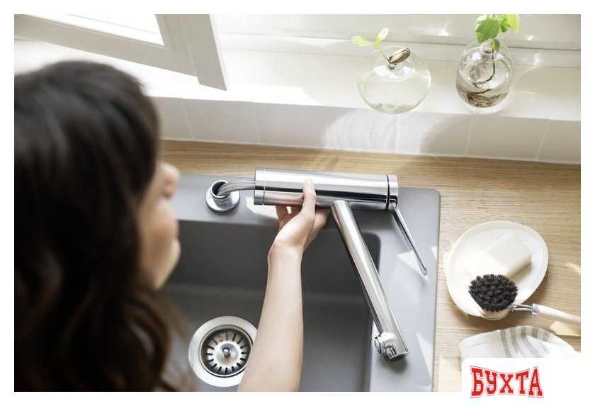 Смеситель Hansgrohe 74805000 2