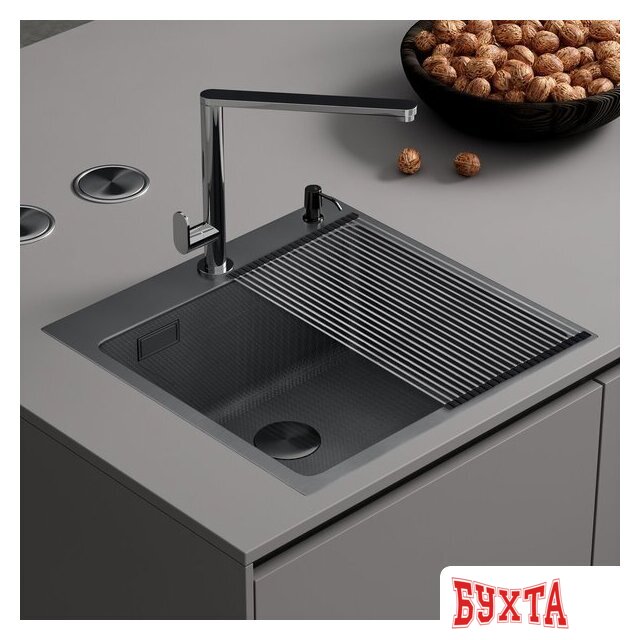 Кухонная мойка Roxen Snake 560220-45-BS PVD графит/текстурная поверхность (с ролл-матом и дозатором) 1