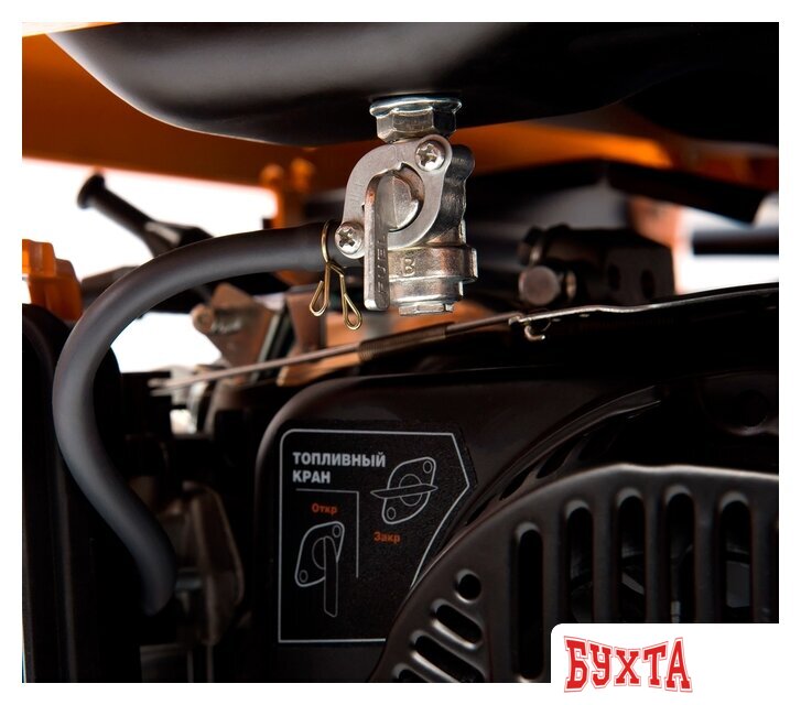 Бензиновый генератор Daewoo Power GDA 7500DFE 2