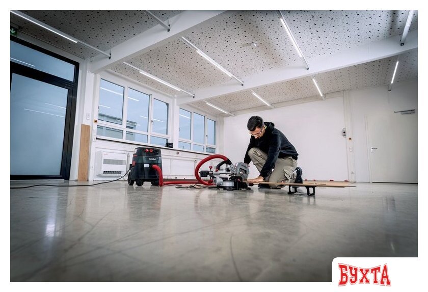 Торцовочная пила Metabo KGS 216 M 613216000 3