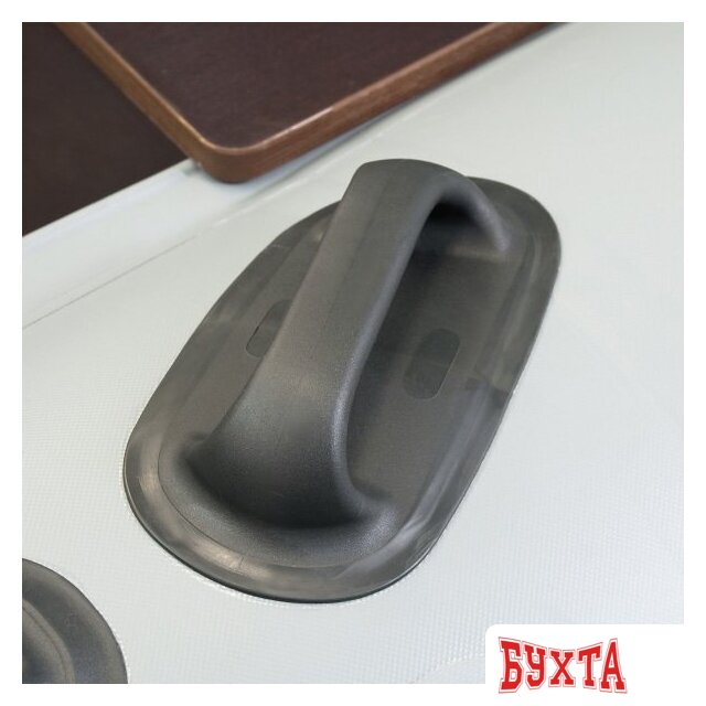 Моторно-килевая лодка Адмирал 320S 5