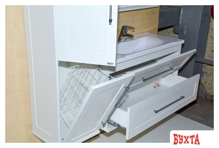 Мебель для ванных комнат Misty Шкаф-пенал Марта 35 (левый, белый) 5